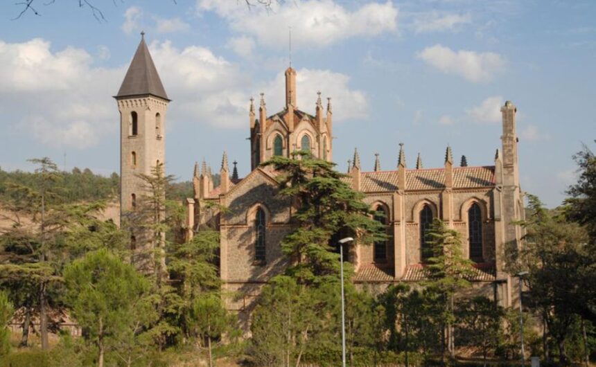 L’Ajuntament de Puig-reig rep 140.000 euros del Departament de Cultura per a la restauració urgent de l’església de Cal Pons