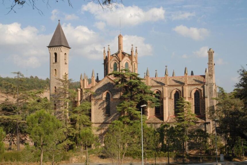 Església Cal Pons L’Ajuntament de Puig-reig rep 140.000 euros del Departament de Cultura per a la restauració urgent de l’església de Cal Pons