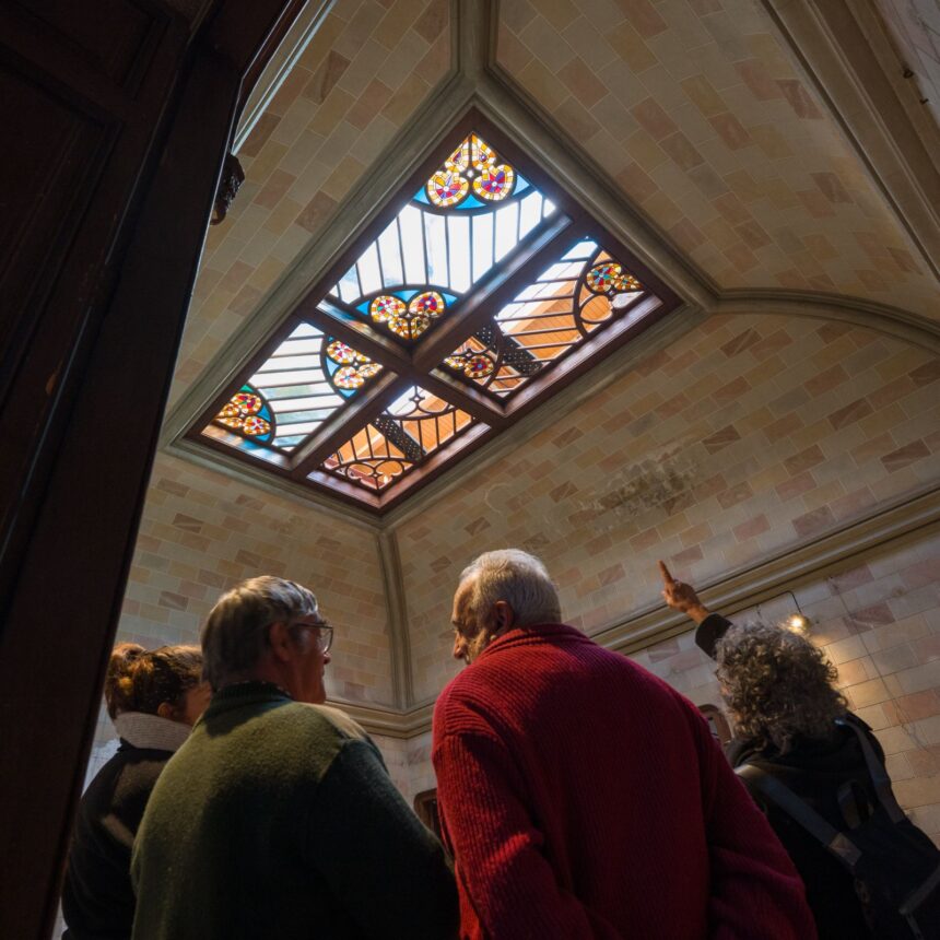 L’Ajuntament de Puig-reig culmina la restauració del lluernari de la Torre Nova de la Colònia Pons