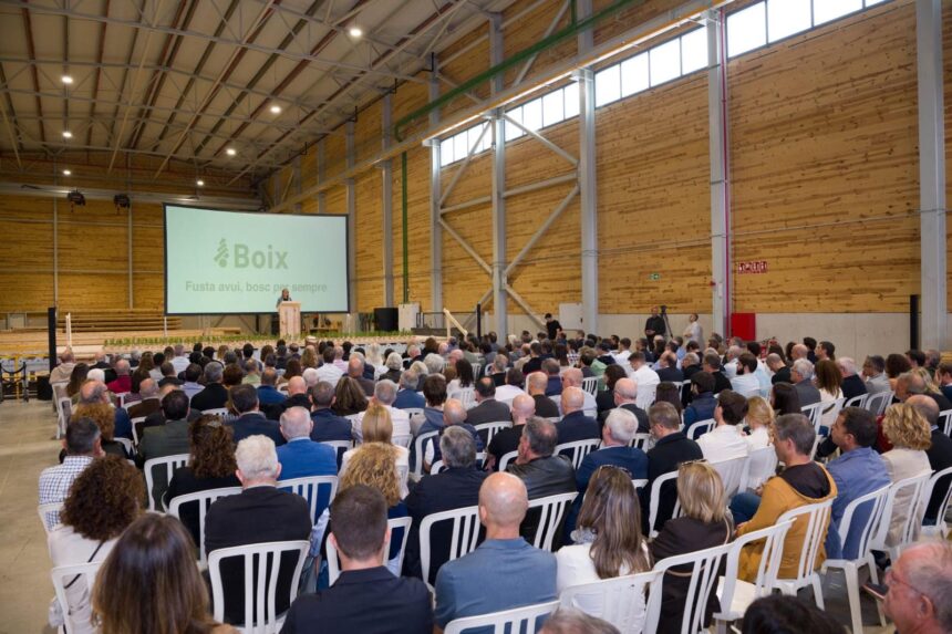 af2c8c80-3b3c-4ea0-be56-fe39601f26e7 L’Ajuntament de Puig-reig acompanya el Grup Boix en la inauguració de la seva nova planta de fusta industrialitzada