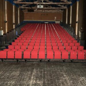 L’Ajuntament de Puig-reig treu a licitació les obres de remodelació de l’accés i serveis al teatre de l’Ametlla de Merola