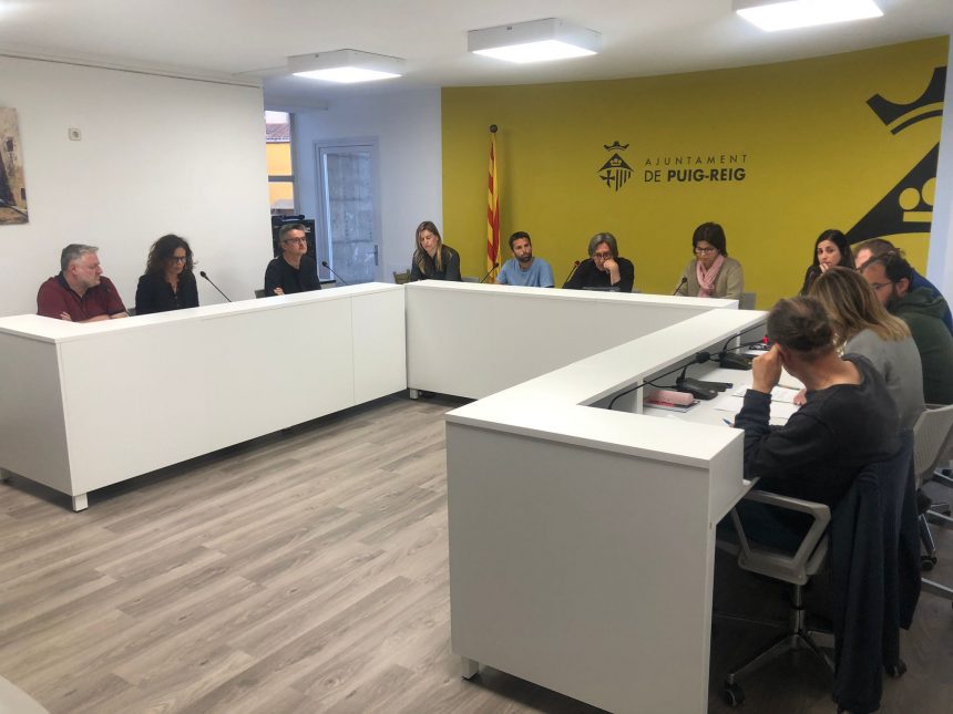 L’Ajuntament de Puig-reig aprova les concessions del bar restaurant del Centre Cívic de Cal Riera i del bar de la Llar d’Avis