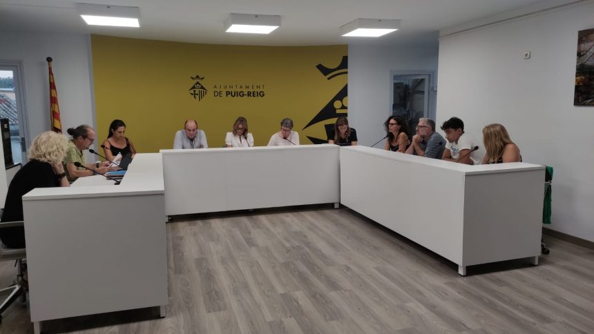 L’Ajuntament de Puig-reig aprova la concessió del bar del centre cívic de Cal Riera i dos projectes per la millora de la xarxa del subministrament d’aigua