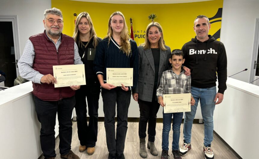 WhatsApp Image 2024-12-19 at 20.23.29 L’Ajuntament de Puig-reig nomena els banderers i bandereres de La Corrida 2025